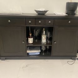 Cabinet/dresser