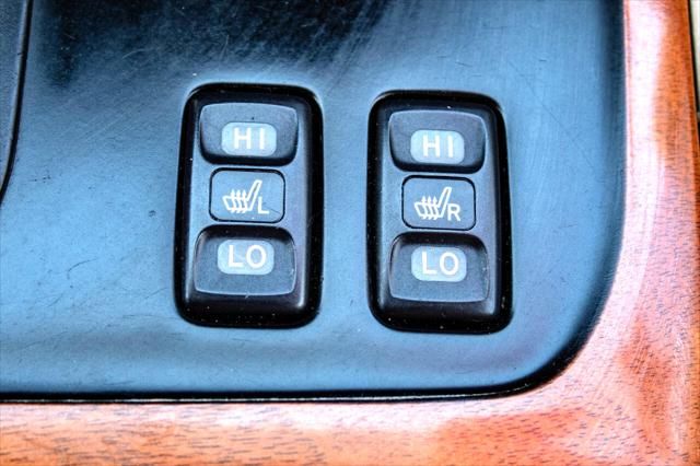 2000 Lexus LX 470