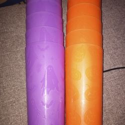 11 Plastic 26 Oz Cups