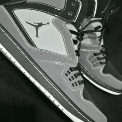 Brand new AIR JORDAN'S...cool grey and  black.size 11.