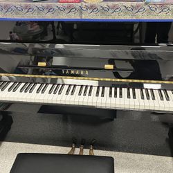 Yamaha Upright Piano