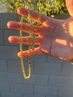 10k Rope & Nugget Cross Set