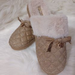 MICHAEL KORS SIZE 8 🎄