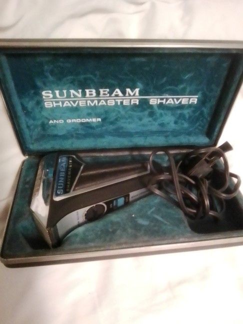 SUNBEAM 1960's Vintage Shaver And Trimmer 