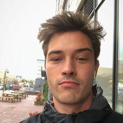 Men’s black Nautica Windbreaker 