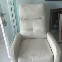 Recliner armchair
