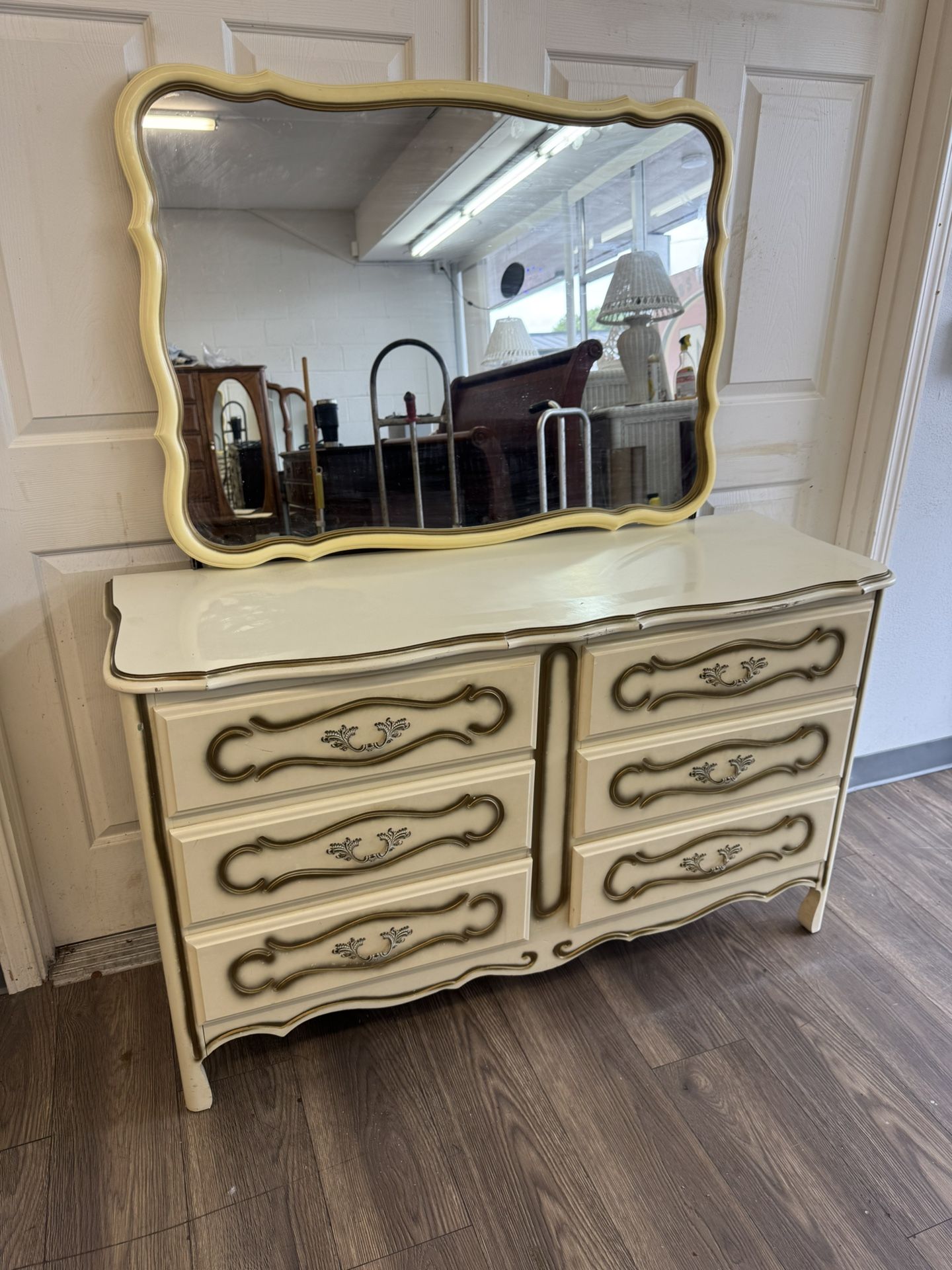 2-Piece Vintage Dresser & Mirror Set | Dovetail Drawers | French Provincial Style