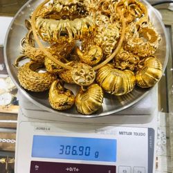 Lot of 24k pure gold Jewelry 