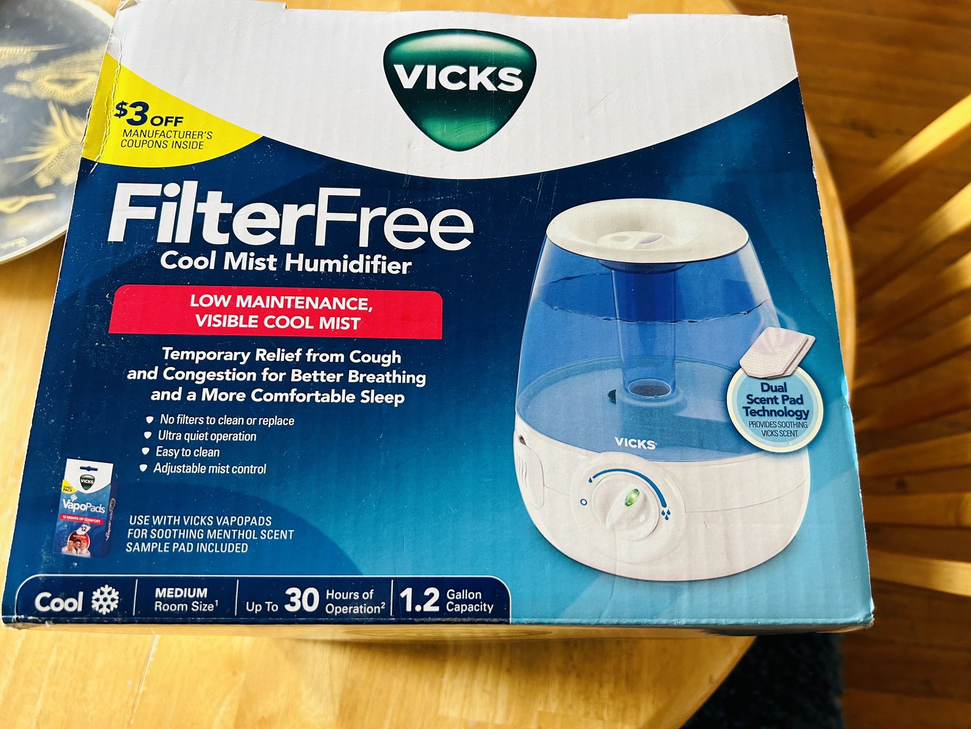 Vicks Filter-Free Ultrasonic Cool Mist Humidifier, Medium Room (1.2 Gallon Tank) - BRAND NEW