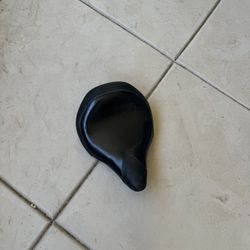 Yamaha Bolt Seat