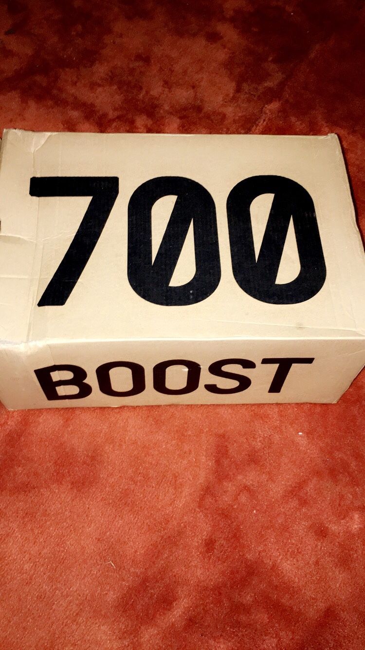 adidas Yeezy Boost 700 Wave Runner Solid Grey
