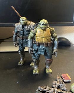 TMNT Action Figures Lot of 2
