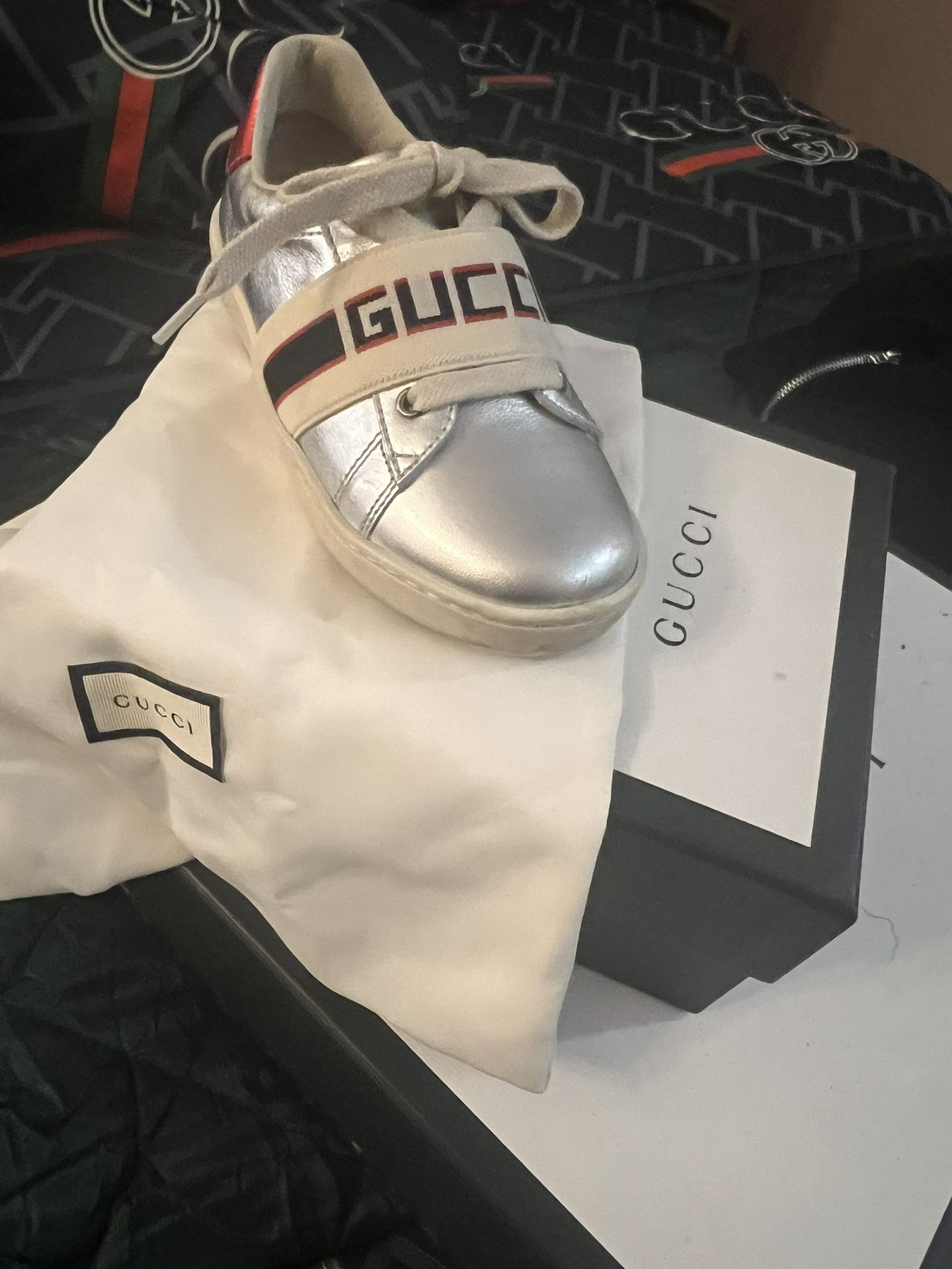 Authentic GUCCI SHOES ‼️‼️ Unisex Kids & Men
