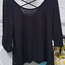 Large women's top