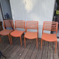 4 Orange Patio Chairs