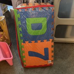 Foam Letter Playmat