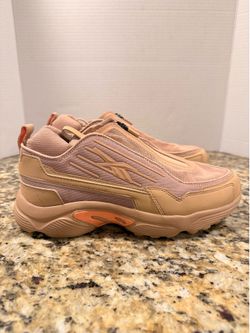 REEBOK X Gigi Hadid Zip Women’s Athletic Shoes Color BEIGE Size 8.5 / EF2920