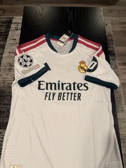 Real Madrid Mbappe home kit player version sizes L and M