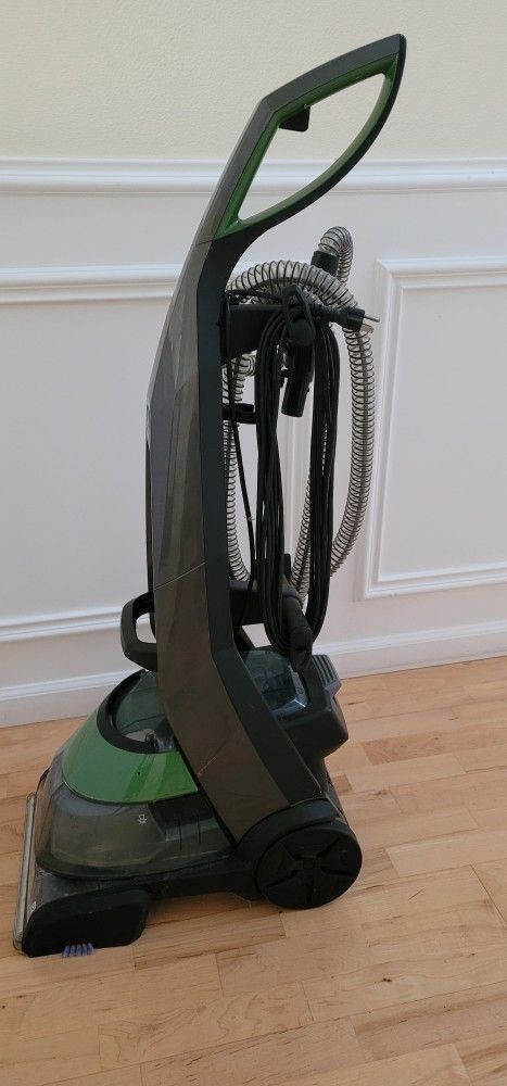 Bissell Carpet Cleaner