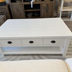 White Farmhouse Coffee Table With Storage Drawers 