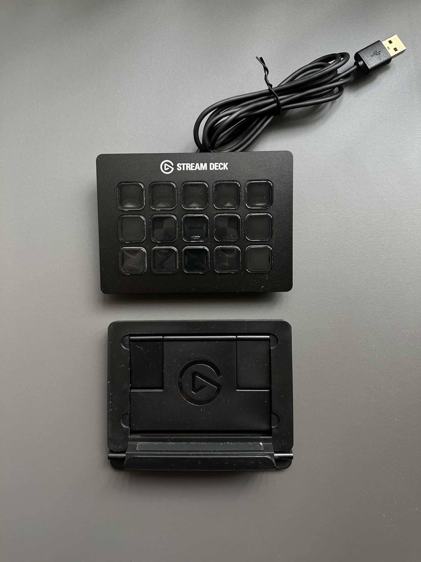 Elgato Stream Deck Classic With 15 Customizable LCD Keys. for 