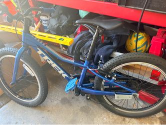 Trek Pre-Caliber 20 single-speed child bike