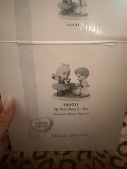 Precious moments my heart beats for you figurine brand new Precious moments, “my heart beats for you” porcelain figurine brand new
