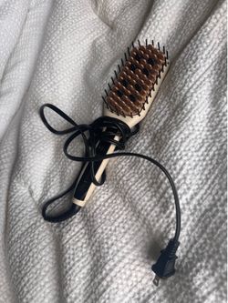 Remington Straightening Brush
