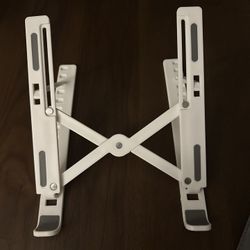 Adjustable Laptop Stand