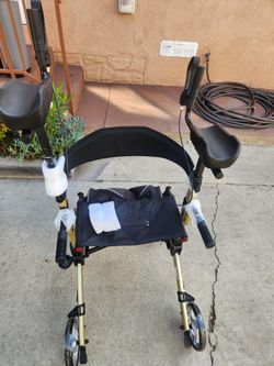 NEW ELENKER Rollator Walker w/ Seat & Forearm Supports - Never Used