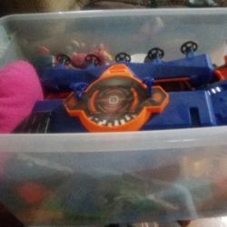 Tub of Toys (variety).