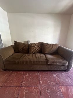 Couch/ sofa