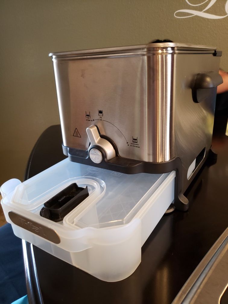 T fal Ultimate EZ Clean Deep Fryer for Sale in Plano, TX OfferUp