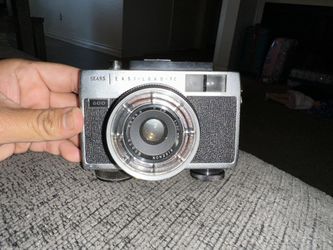 Sears Easi Load 600 Vintage Camera