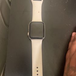 Apple Watch Series 4 