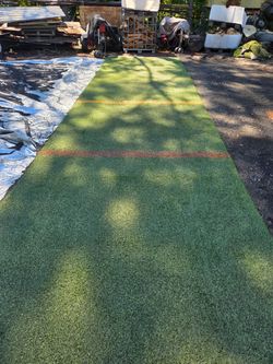 Clearance!! Used Artifical Turf Heavy duty 7'by 50' Less Then $.32 sq ft