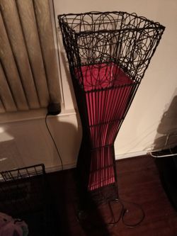 SET OF 2 BEAUTIFUL FLOOR LAMPS