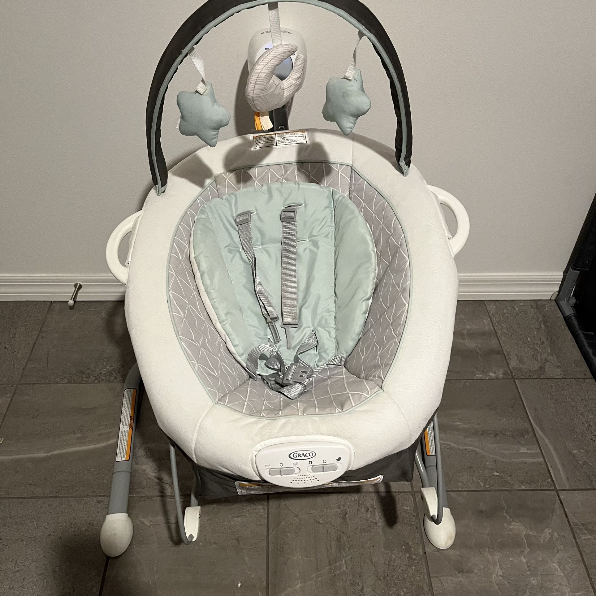 Graco Soothe & Sway