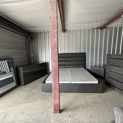 Hot Item ‼️ California King Padded Bedroom Set (Gray) 🛏️ 