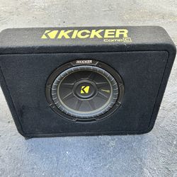 Kicker CompC 10" Single-Voice-Coil 4-Ohm Loaded Subwoofer