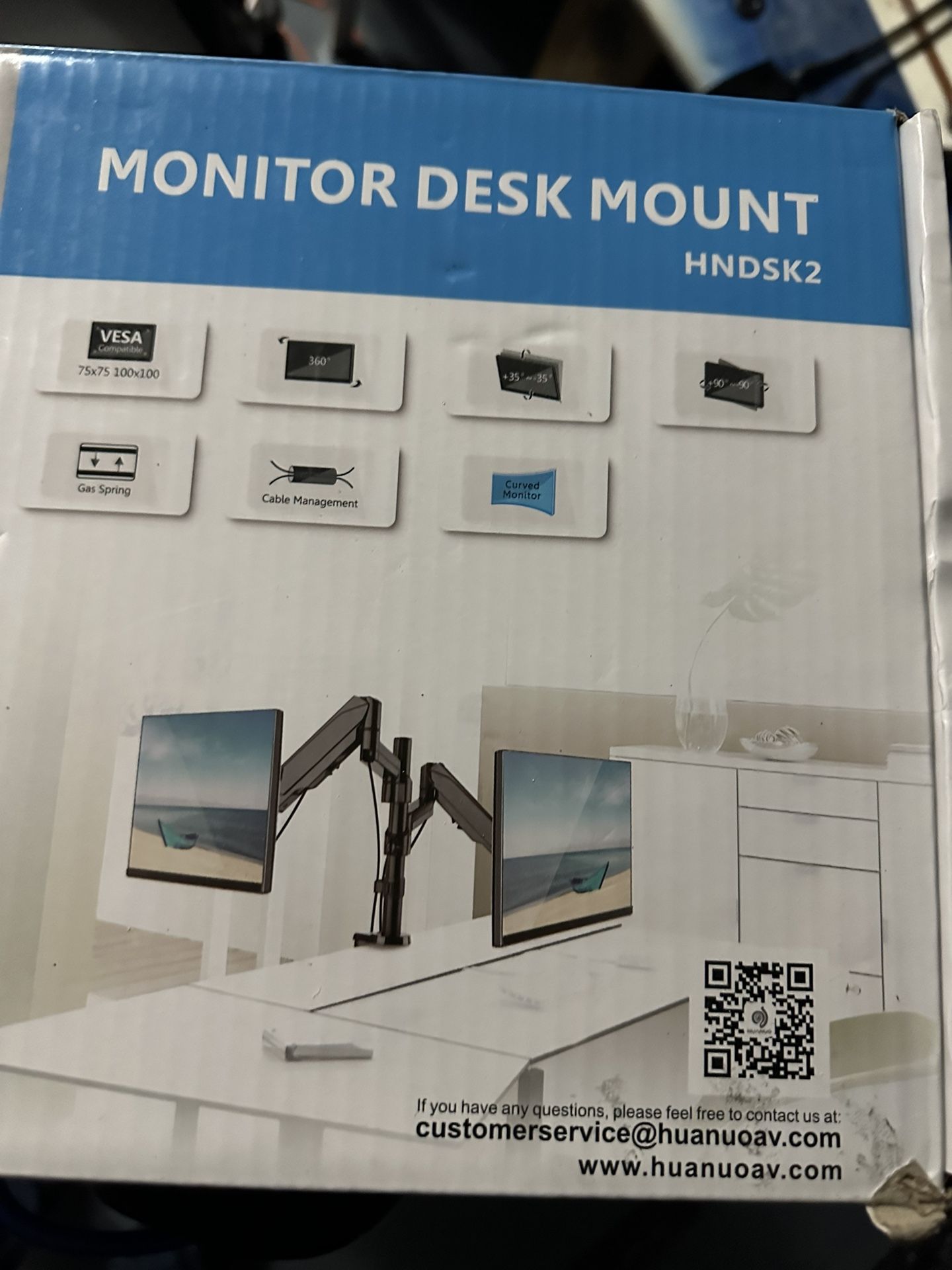 Desktop Dual Monitor Mount 