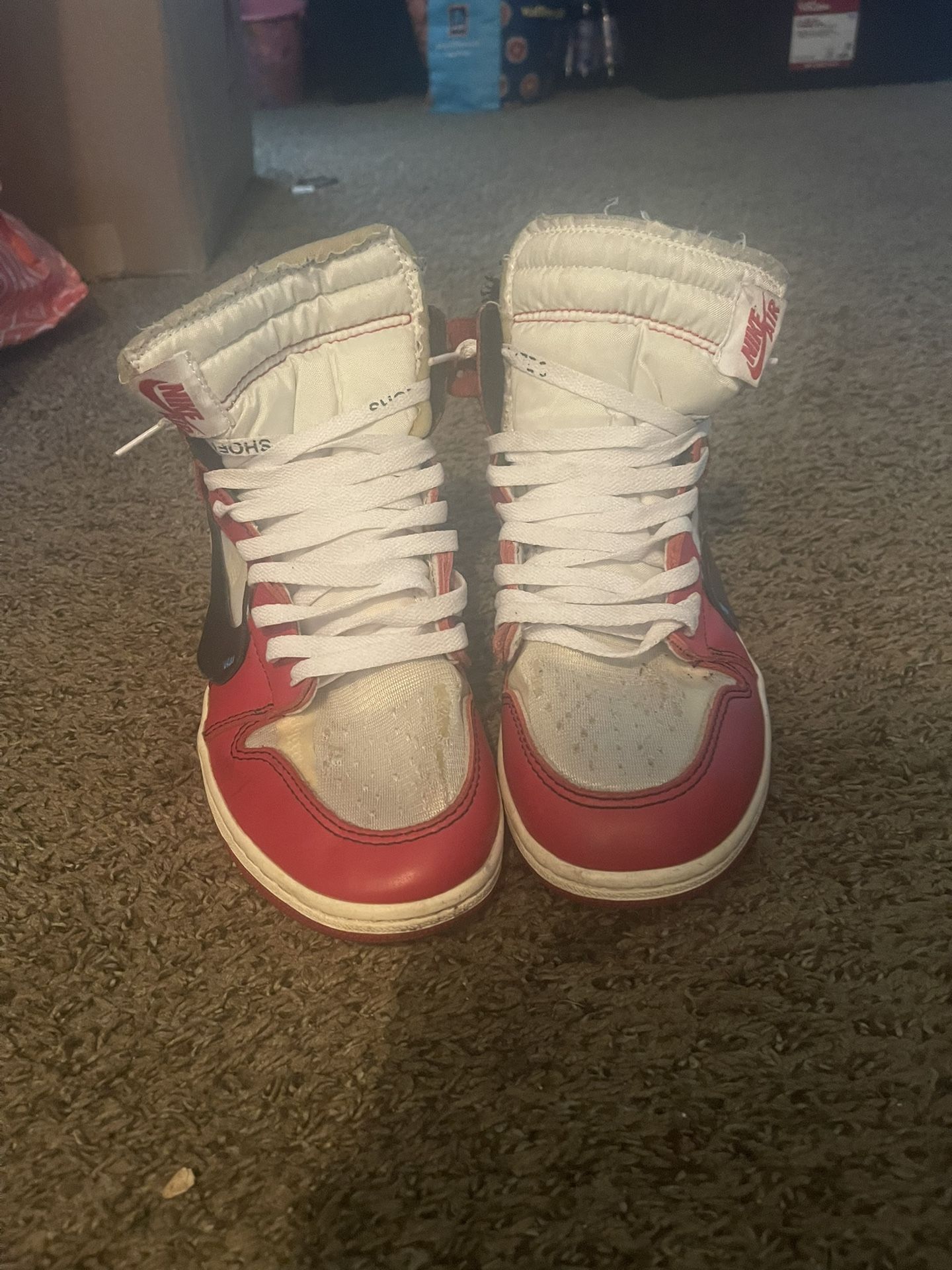 Off-White x Air Jordan 1 Retro High OG 'Chicago'