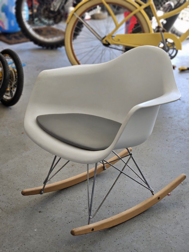 Mid Century Modern Rocking Chair
