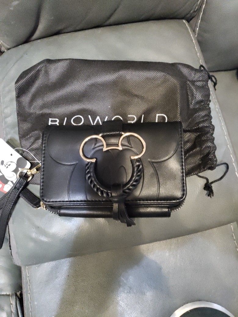 Bioworld Disney Mickey And Friends Wristlet Wallet