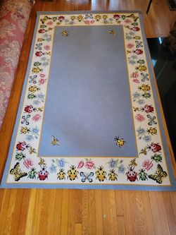 8 X 5' Carpet