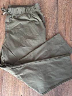 Old Navy Joggers - 2X. New Without Tag