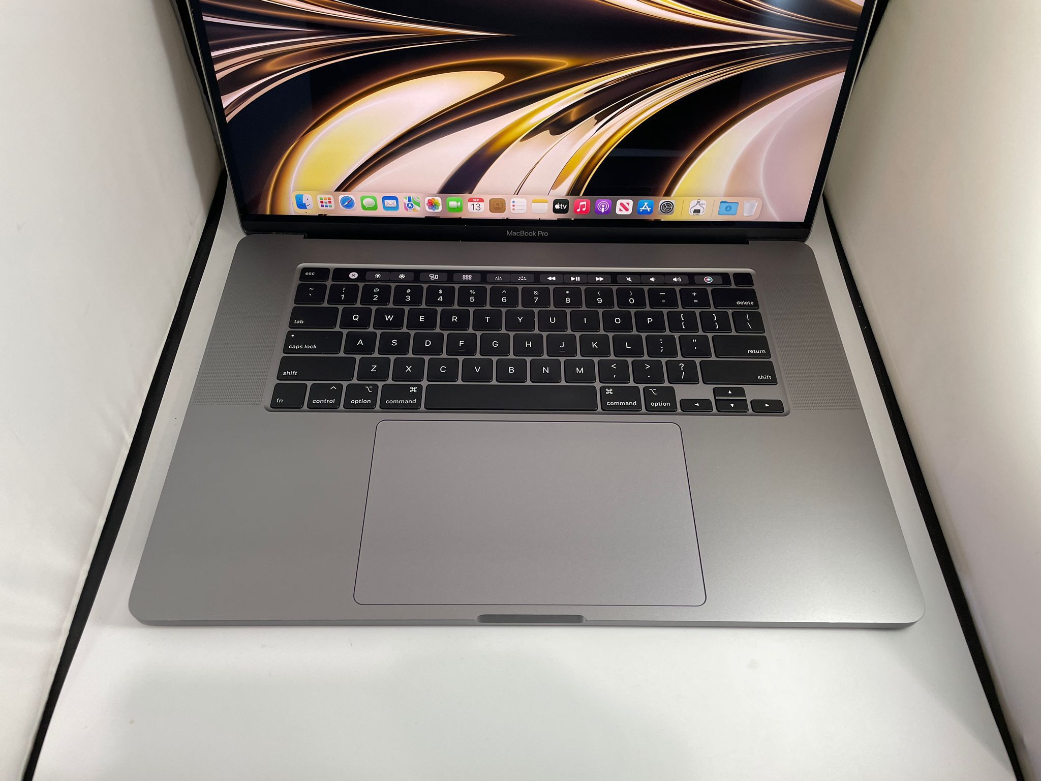  MACBOOK PRO 16” CORE I9 32GB RAM 2TB Apple Care+ 09/05/