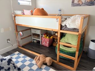 IKEA Kura bed
