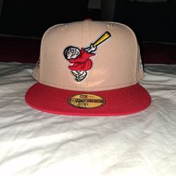 New Era 59/50 Fitted Hat"San Diego Padres" Size 8 Brand New 