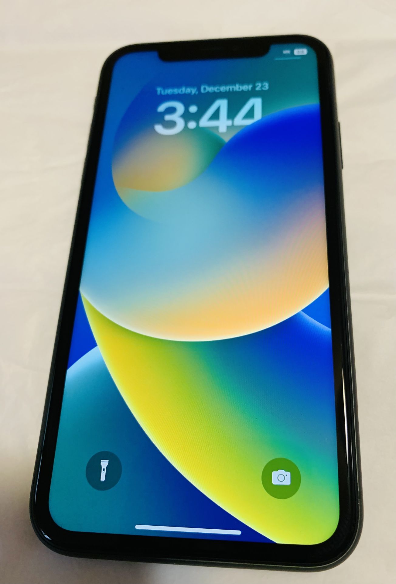 phone 11 Fully Unlocked / Liberado 88% Battery